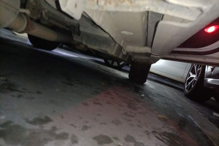 Used CHANGAN CS95 2017 2.0T Two-Wheel Drive Zhiyuan Edition Chassis Front Right