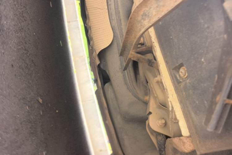 Used CHANGAN CS95 2017 2.0T Two-Wheel Drive Zhiyuan Edition Chassis Rear Left