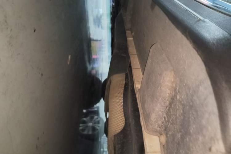 Used CHANGAN CS95 2017 2.0T Two-Wheel Drive Zhiyuan Edition Chassis Rear Left