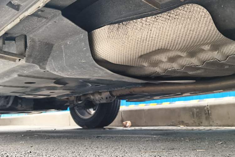 Used CHANGAN CS95 2017 2.0T Two-Wheel Drive Zhiyuan Edition Chassis Rear Left