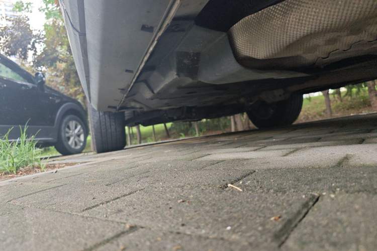 Used CHANGAN CS95 2017 2.0T Two-Wheel Drive Zhiyuan Edition Chassis Rear Left