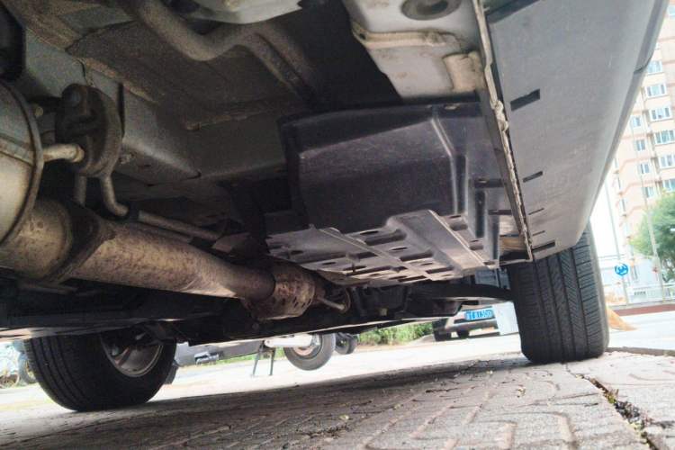 Used CHANGAN CS95 2017 2.0T Two-Wheel Drive Zhiyuan Edition Chassis Rear Right