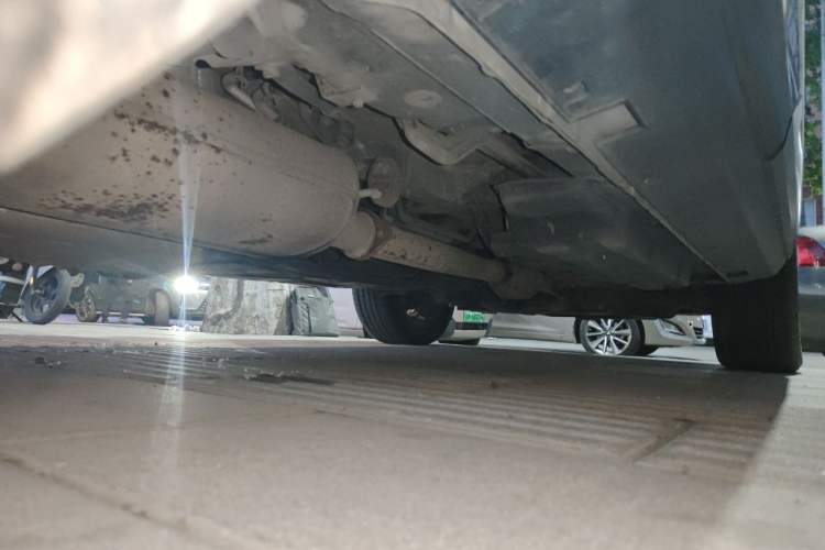 Used CHANGAN CS95 2017 2.0T Two-Wheel Drive Zhituo Edition Chassis Rear Right