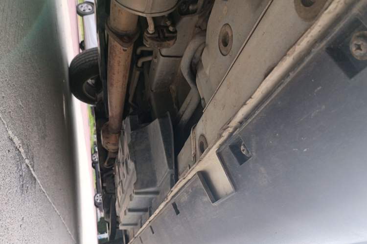 Used CHANGAN CS95 2017 2.0T Two-Wheel Drive Zhiyuan Edition Chassis Rear Right