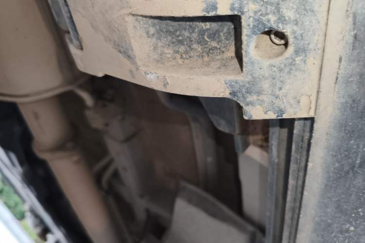Used CHANGAN CS95 2017 2.0T Two-Wheel Drive Zhituo Edition Chassis Rear Right