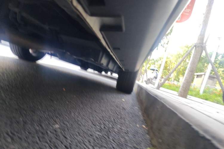 Used CHANGAN CS95 2017 2.0T Two-Wheel Drive Zhituo Edition Chassis Rear Right