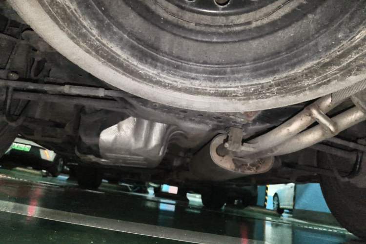 Used CHANGAN CS95 2017 2.0T Two-Wheel Drive Zhituo Edition Chassis Rear