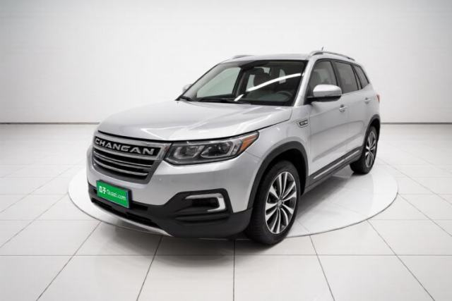 Ojetý CHANGAN CS95 2017 2.0T Two-Wheel Drive Zhiyuan Edition