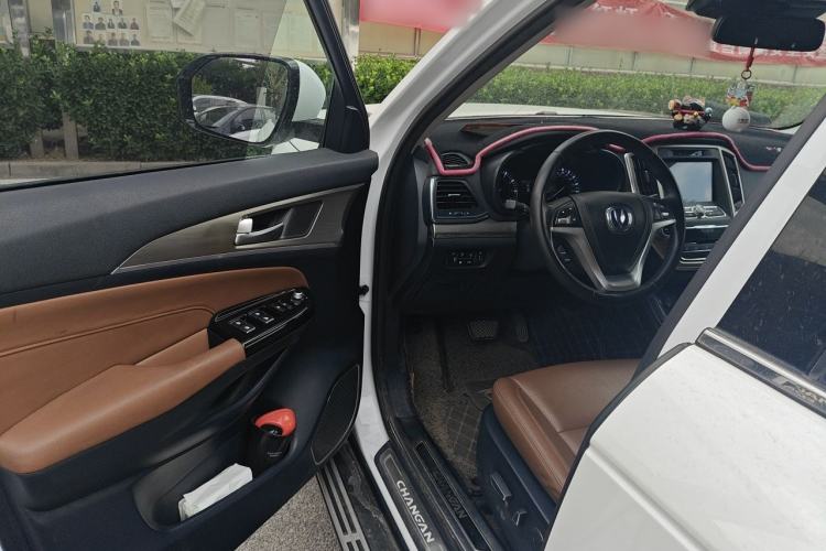 Used CHANGAN CS95 2017 2.0T Four-Wheel Drive SmartDrive Edition Driver Seat
