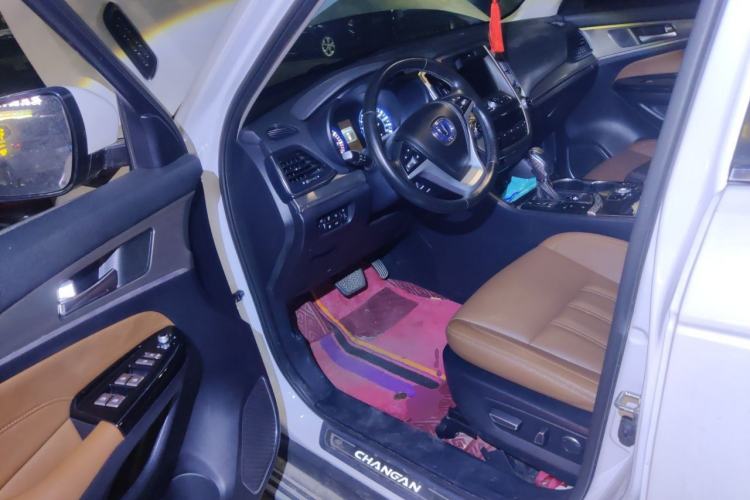 Used CHANGAN CS95 2017 2.0T Two-Wheel Drive Zhituo Edition Driver Seat