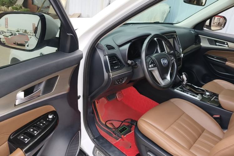 Used CHANGAN CS95 2017 2.0T Four-Wheel Drive SmartDrive Edition Driver Seat