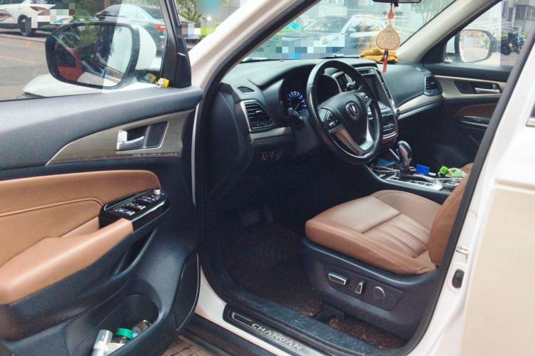 Used CHANGAN CS95 2017 2.0T Two-Wheel Drive Zhiyuan Edition Driver Seat