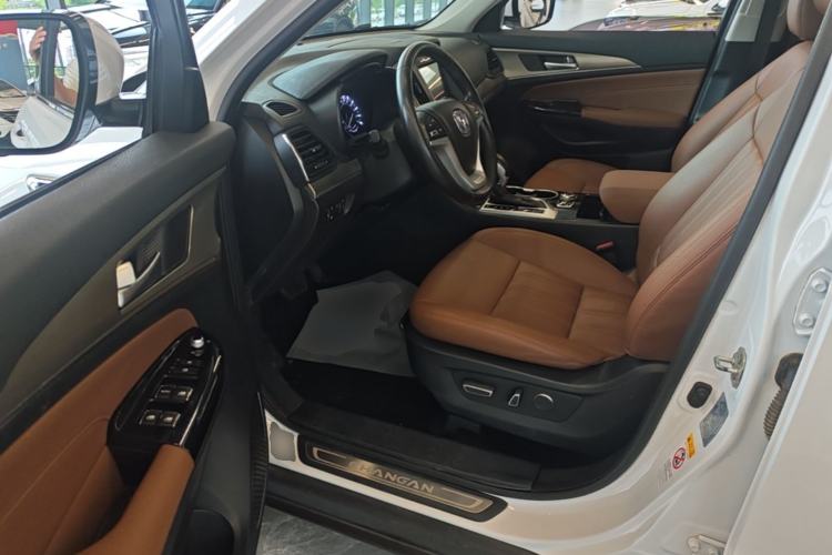 Used CHANGAN CS95 2017 2.0T Two-Wheel Drive Zhiyuan Edition Driver Seat