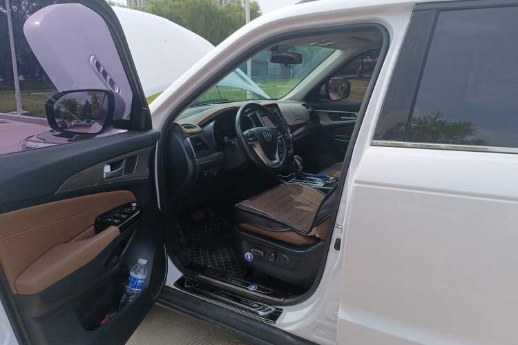 Used CHANGAN CS95 2017 2.0T Two-Wheel Drive Zhiyuan Edition Driver Seat