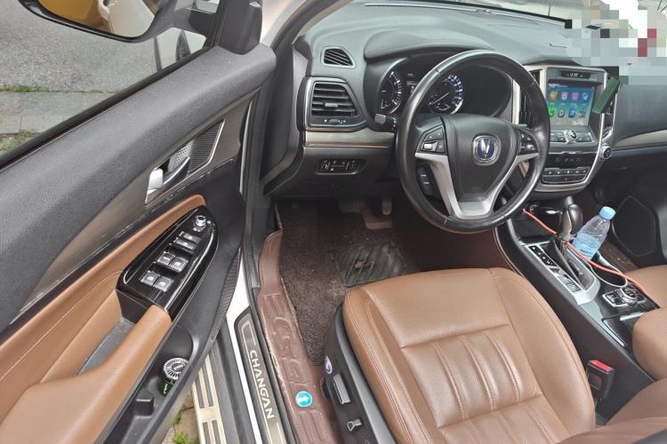 Used CHANGAN CS95 2017 2.0T Four-Wheel Drive Smart Edition Driver Seat