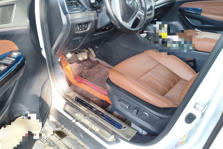 Used CHANGAN CS95 2017 2.0T Two-Wheel Drive Zhituo Edition Driver Seat