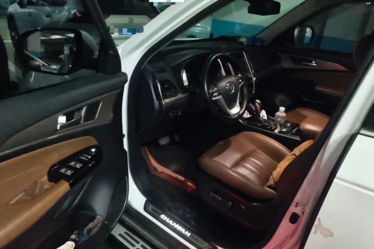 Used CHANGAN CS95 2017 2.0T Two-Wheel Drive Zhituo Edition Driver Seat