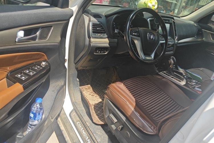 Used CHANGAN CS95 2017 2.0T Two-Wheel Drive Zhitu Edition Driver Seat