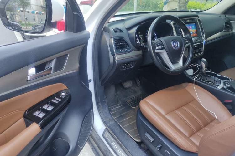 Used CHANGAN CS95 2017 2.0T Two-Wheel Drive Zhituo Edition Driver Seat