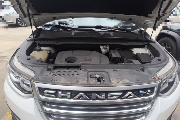 Used CHANGAN CS95 2017 2.0T Two-Wheel Drive Zhitu Edition Engine Bay