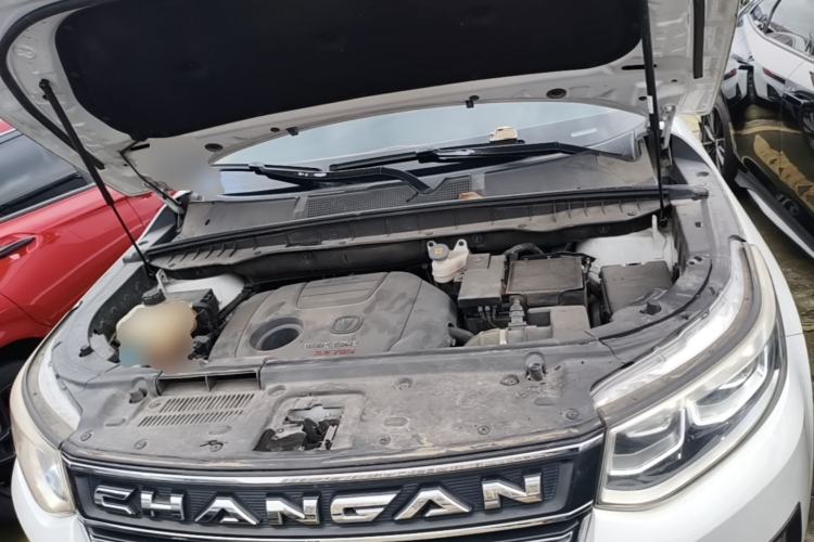 Used CHANGAN CS95 2017 2.0T Two-Wheel Drive Zhituo Edition Engine Bay