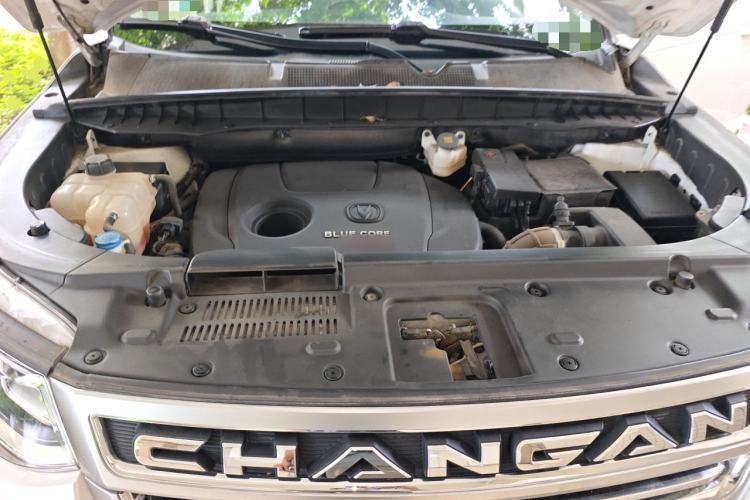 Used CHANGAN CS95 2017 2.0T Four-Wheel Drive SmartDrive Edition Engine Bay