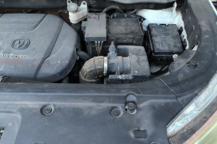 Used CHANGAN CS95 2017 2.0T Four-Wheel Drive SmartDrive Edition Engine Bay Left