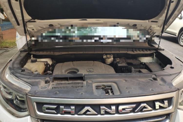 Used CHANGAN CS95 2017 2.0T Two-Wheel Drive Zhitu Edition Engine Bay