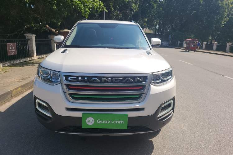 Used CHANGAN CS95 2017 2.0T Two-Wheel Drive Zhitu Edition Exterior 1