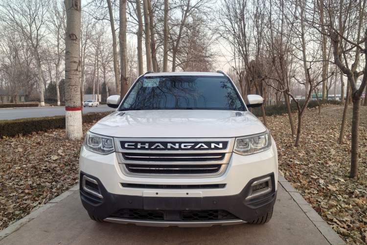 Used CHANGAN CS95 2017 2.0T Two-Wheel Drive Zhitu Edition Exterior 1