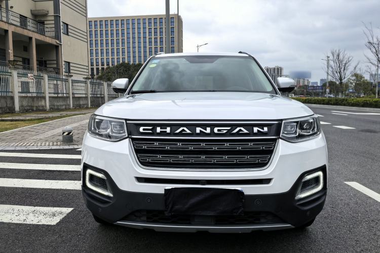 Used CHANGAN CS95 2017 2.0T Two-Wheel Drive Zhituo Edition Exterior 1