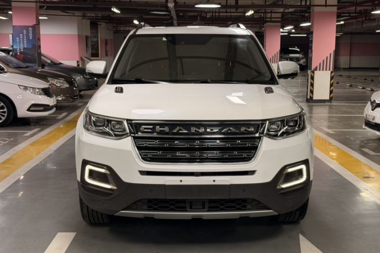 Used CHANGAN CS95 2017 2.0T Four-Wheel Drive ZhiZun Edition Exterior 2