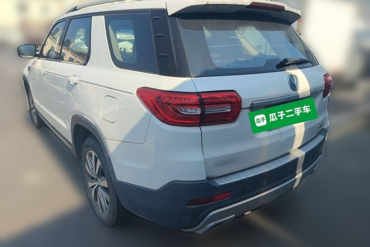 Used CHANGAN CS95 2017 2.0T Two-Wheel Drive Zhitu Edition Exterior 3