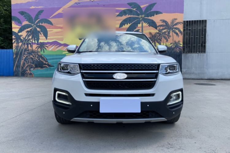 Used CHANGAN CS95 2017 2.0T Two-Wheel Drive Zhiyuan Edition Exterior 4