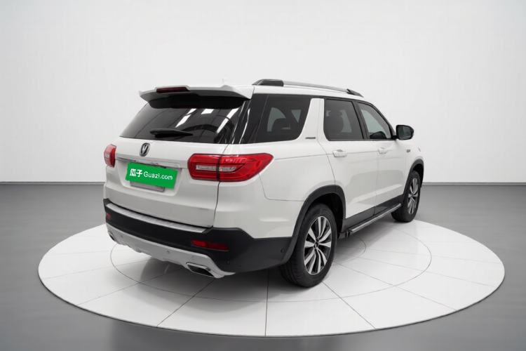 Used CHANGAN CS95 2017 2.0T Four-Wheel Drive ZhiZun Edition Exterior 5