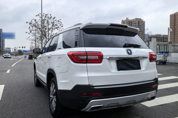 Used CHANGAN CS95 2017 2.0T Two-Wheel Drive Zhituo Edition Exterior 6