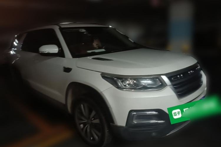 Used CHANGAN CS95 2017 2.0T Two-Wheel Drive Zhitu Edition Front Right 45 Deg
