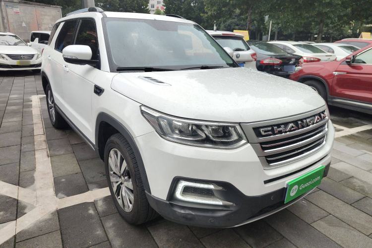 Used CHANGAN CS95 2017 2.0T Two-Wheel Drive Zhitu Edition Front Right 45 Deg