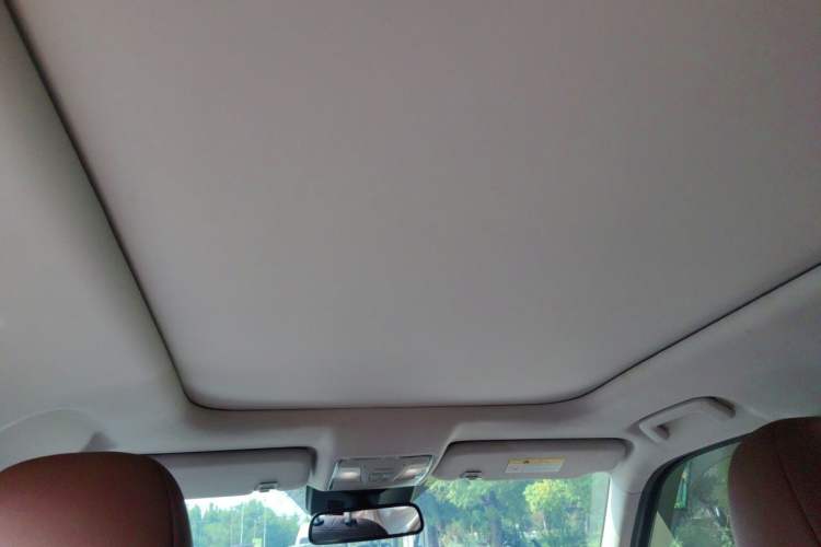 Used CHANGAN CS95 2017 2.0T Two-Wheel Drive Zhitu Edition Headliner