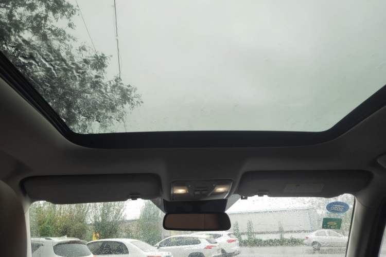 Used CHANGAN CS95 2017 2.0T Two-Wheel Drive Zhitu Edition Headliner