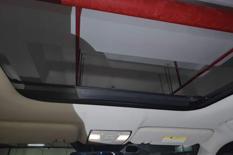 Used CHANGAN CS95 2017 2.0T Four-Wheel Drive SmartDrive Edition Headliner