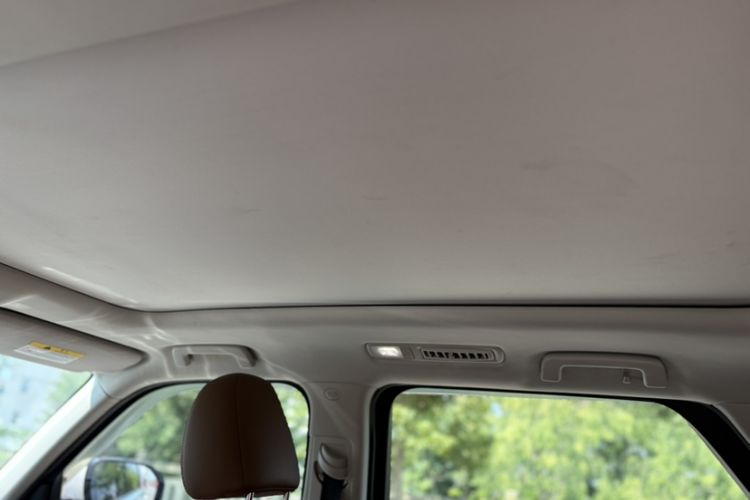 Used CHANGAN CS95 2017 2.0T Two-Wheel Drive Zhiyuan Edition Headliner