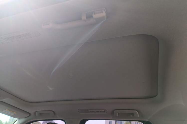 Used CHANGAN CS95 2017 2.0T Two-Wheel Drive Zhiyuan Edition Headliner