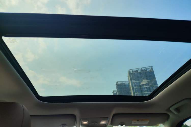 Used CHANGAN CS95 2017 2.0T Two-Wheel Drive Zhitu Edition Headliner