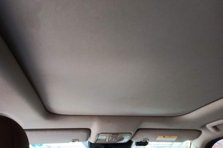 Used CHANGAN CS95 2017 2.0T Four-Wheel Drive ZhiZun Edition Headliner