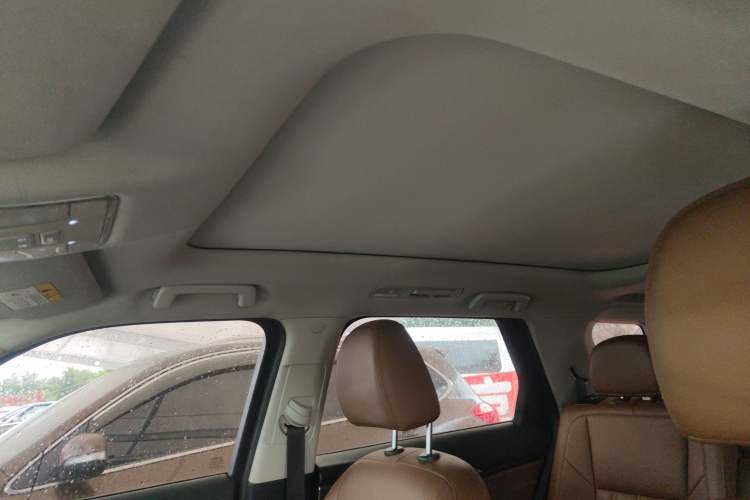 Used CHANGAN CS95 2017 2.0T Two-Wheel Drive Zhitu Edition Headliner