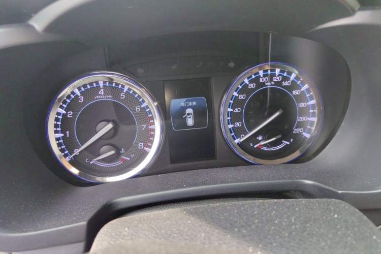 Used CHANGAN CS95 2017 2.0T Two-Wheel Drive Zhitu Edition Instrument Cluster