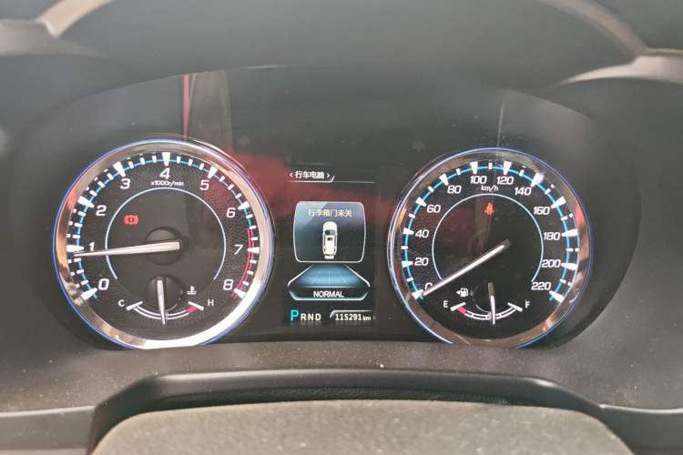 Used CHANGAN CS95 2017 2.0T Two-Wheel Drive Zhiyuan Edition Instrument Cluster