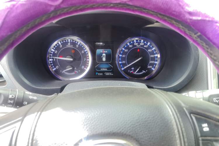 Used CHANGAN CS95 2017 2.0T Two-Wheel Drive Zhiyuan Edition Instrument Cluster