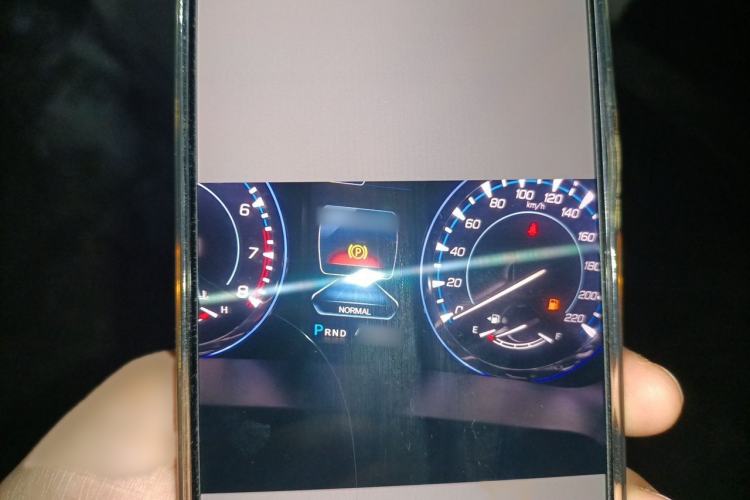 Used CHANGAN CS95 2017 2.0T Two-Wheel Drive Zhiyuan Edition Instrument Cluster